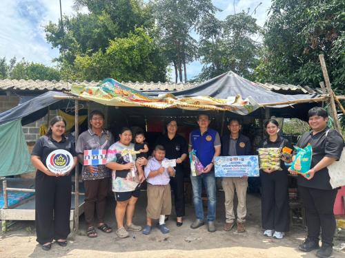 สพอ.บ้านบึง จ.ชลบุรี ร่วมกับเครือข่ายพัฒนาชุมชนอำเภอบ้านบึง จัดกิจกรรม "เครือข่ายพัฒนาชุมชน สานพลัง ปันรัก ปันสุข เทิดไท้วันแม่แห่งชาติ" อำเภอบ้านบึง ถวายเป็นพระราชกุศลแด่สมเด็จพระนางเจ้าสิริกิติ์ พระบรมราชินีนาถ พระบรมราชชนนีพันปีหลวง และวันแม่แห่งชาติ 12 สิงหาคม 2569